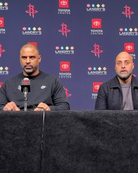 开云体育app在线-火箭队将积极在NBA买断市场补强阵容|斯通|休斯敦火箭队|NBA交易截止日|交易|球员_新浪体育_新浪新闻