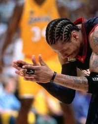 开云体育在线玩-威少你太狠了，艾弗森用14年创造的生涯纪录，被你超越了