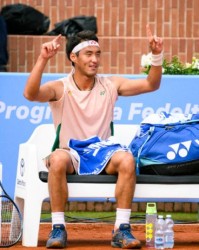 开云体育官网登入-布云朝克特成新“一哥” 中国男网至暗时刻已过？