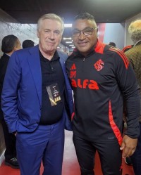 开云体育官网登入-安切洛蒂亲临解放者杯赛场，考察巴西国际与弗拉门戈球员表现